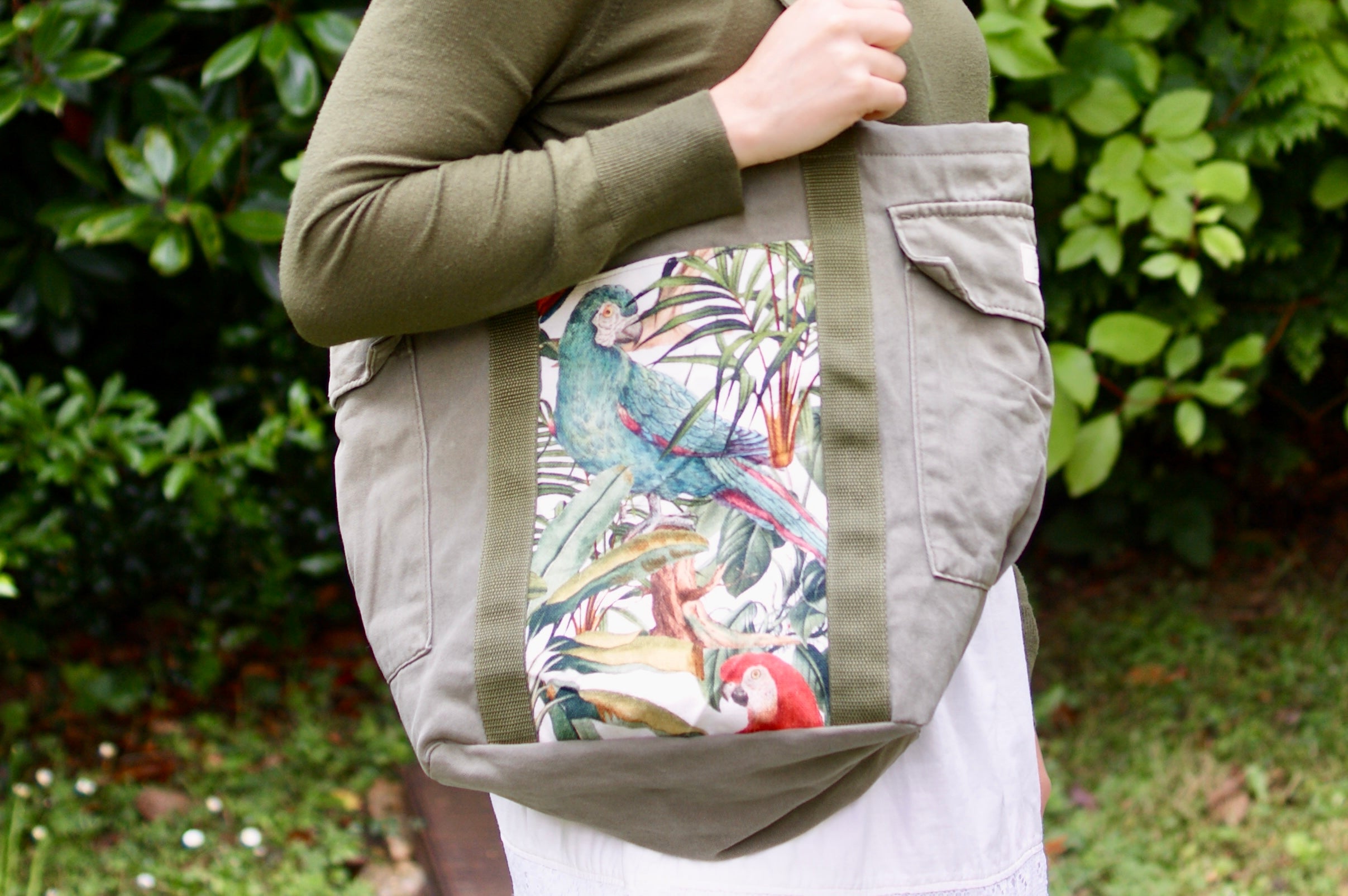 Rainforest Trail Cargo Tote